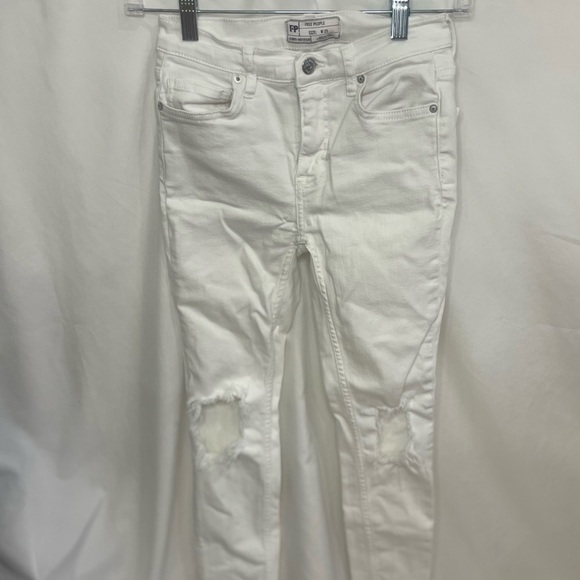 FREE PEOPLE Womens Size 25 White Jeans Skinny Leg distressed - Picture 6 of 13